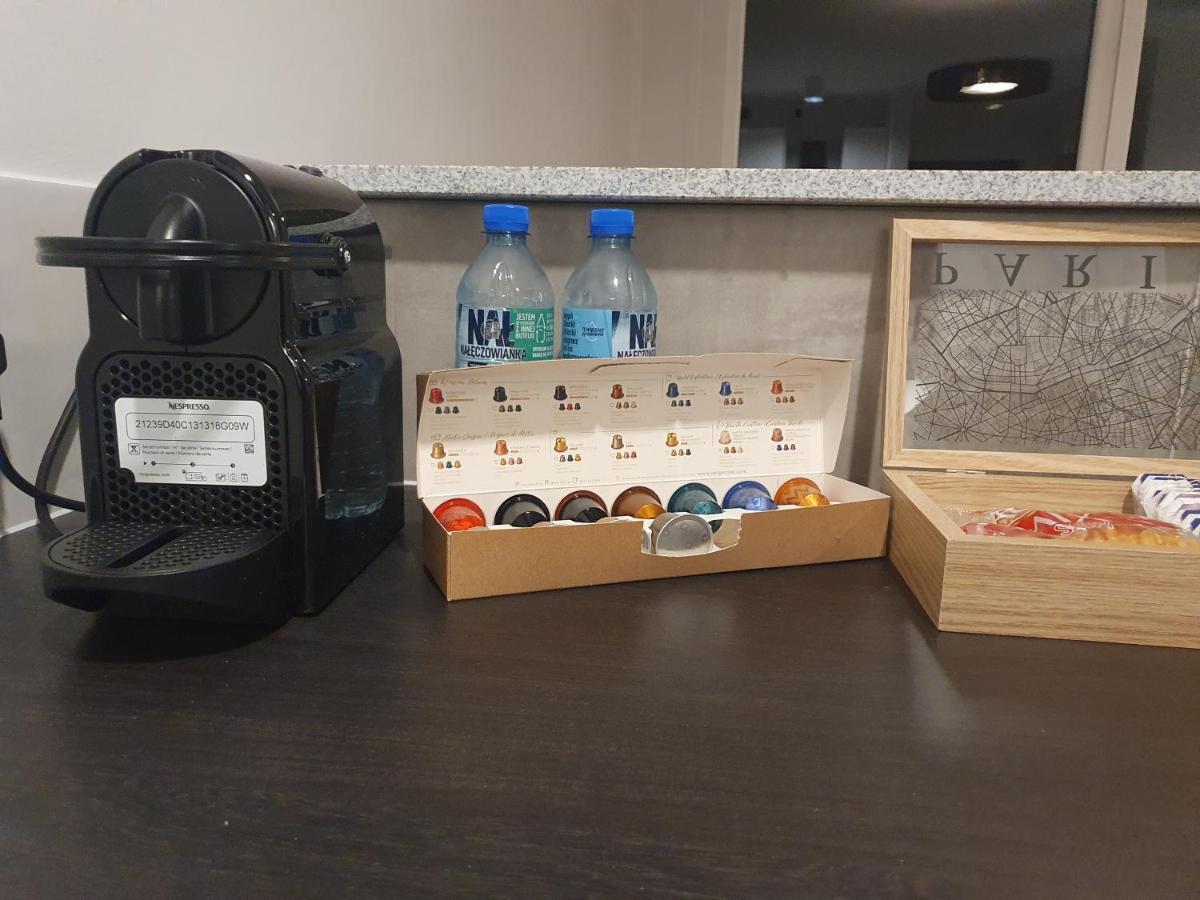 Apartament Wsrod 1000Cy Swiatel - Z Parkingiem W Hali Garazowej- Duzy Balkon Z Lezakami - Piekny Widok Noca Na Panorame Tysiaclecia 卡托维兹 外观 照片
