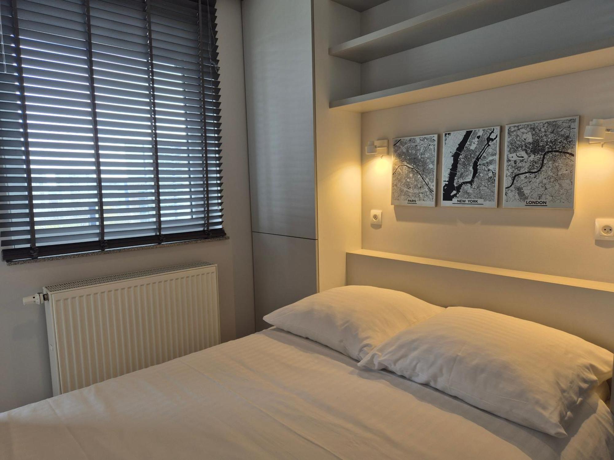 Apartament Wsrod 1000Cy Swiatel - Z Parkingiem W Hali Garazowej- Duzy Balkon Z Lezakami - Piekny Widok Noca Na Panorame Tysiaclecia 卡托维兹 外观 照片